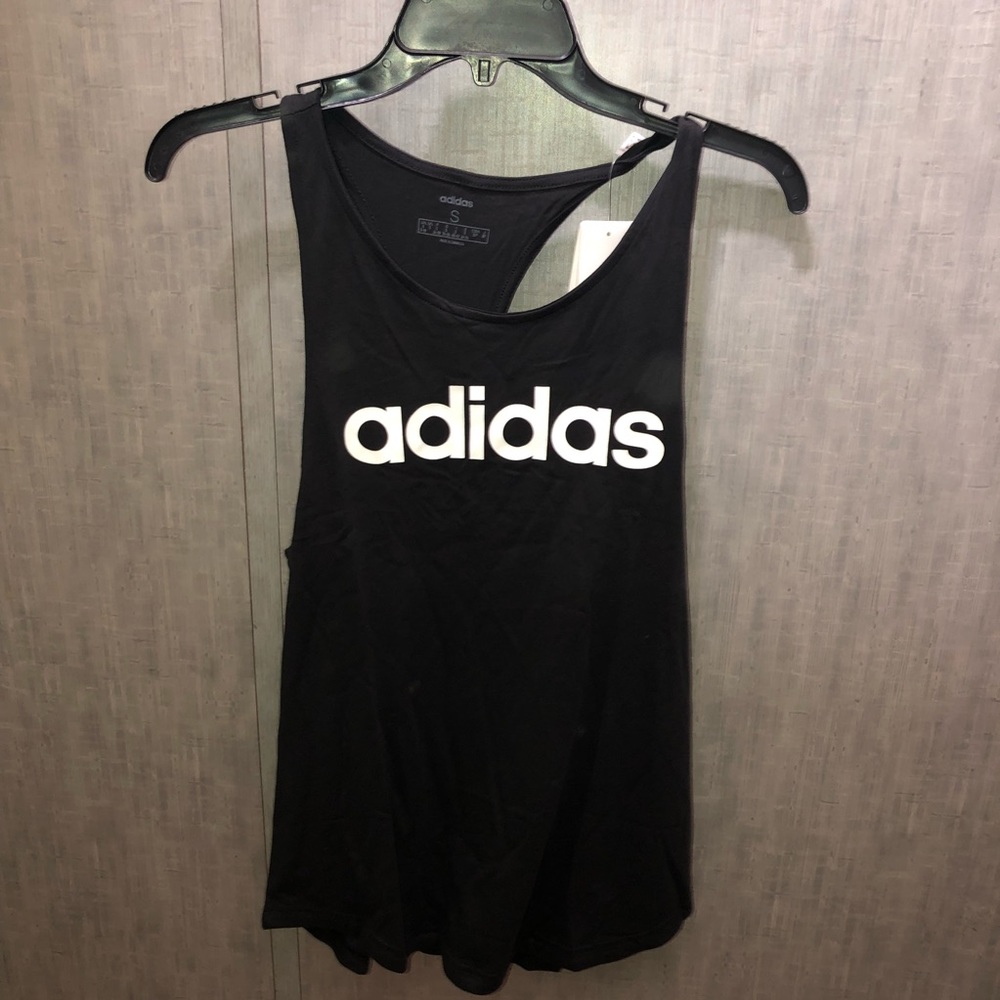🆕 adidas • black workout tank top